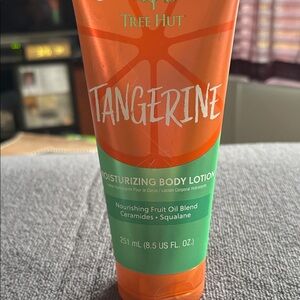 Tree Hut Tangerine Body Lotion - Orange